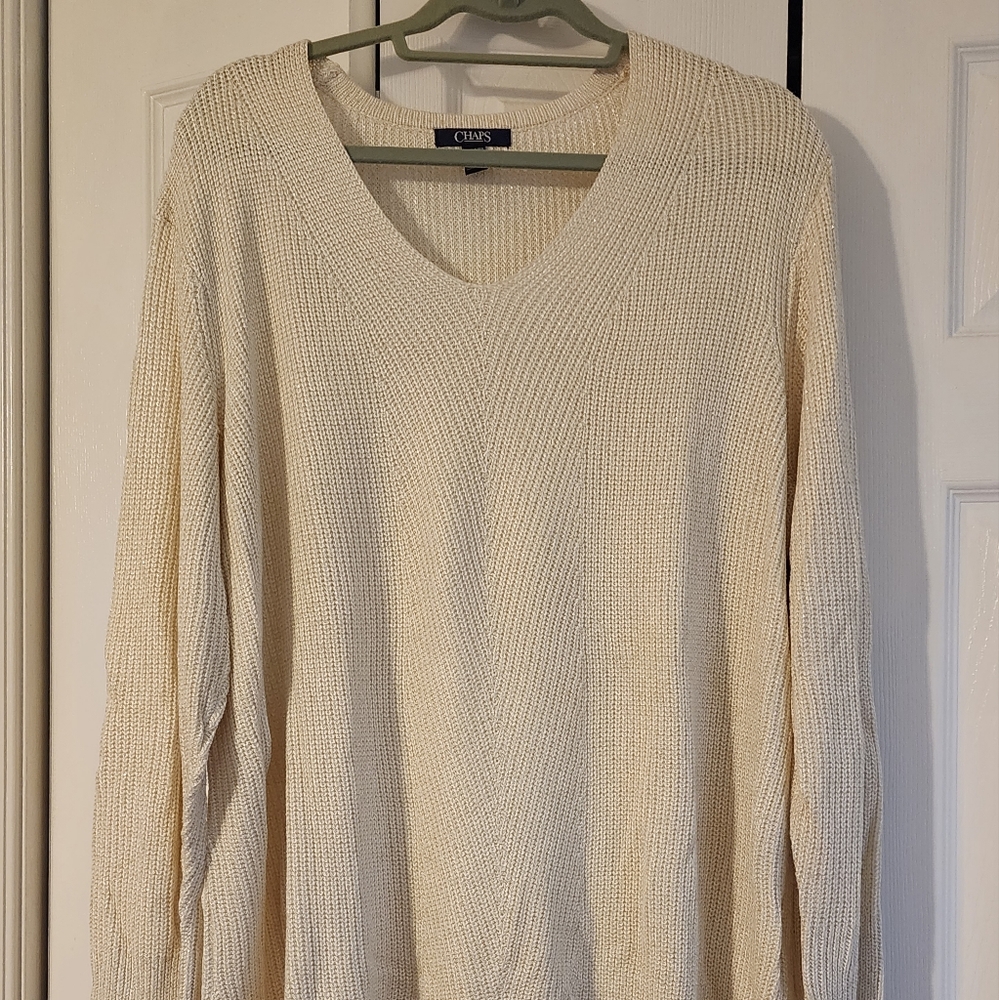 CHAPS 2X Ivory Sweater with Metallic Threads woven through.